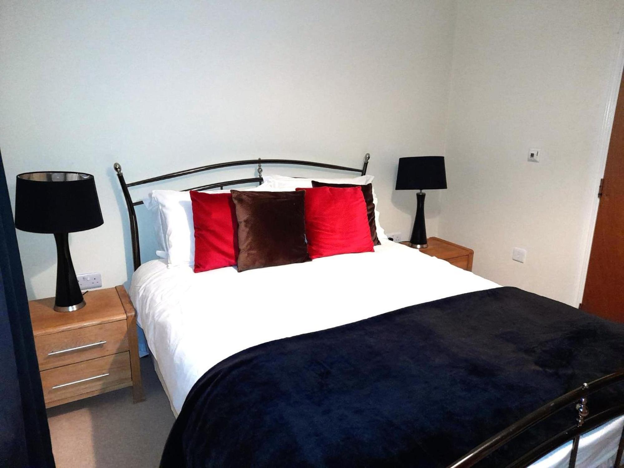 Oxford Apartment-- Free Parking 2 Bedrooms-2Bathrooms-Located In Jericho Oxford Close To Bus And Rail Station Ngoại thất bức ảnh